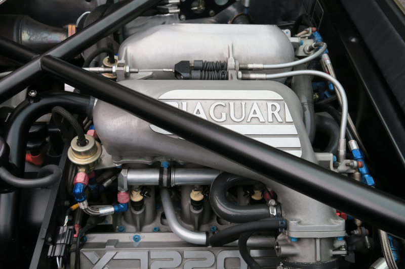 ジャガー&nbsp;XJ220&nbsp;中古車