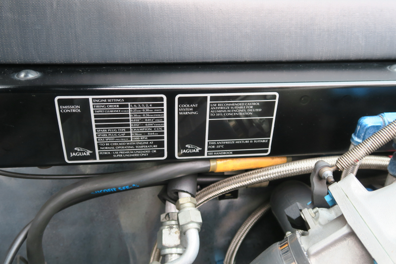 ジャガー&nbsp;XJ220&nbsp;中古車