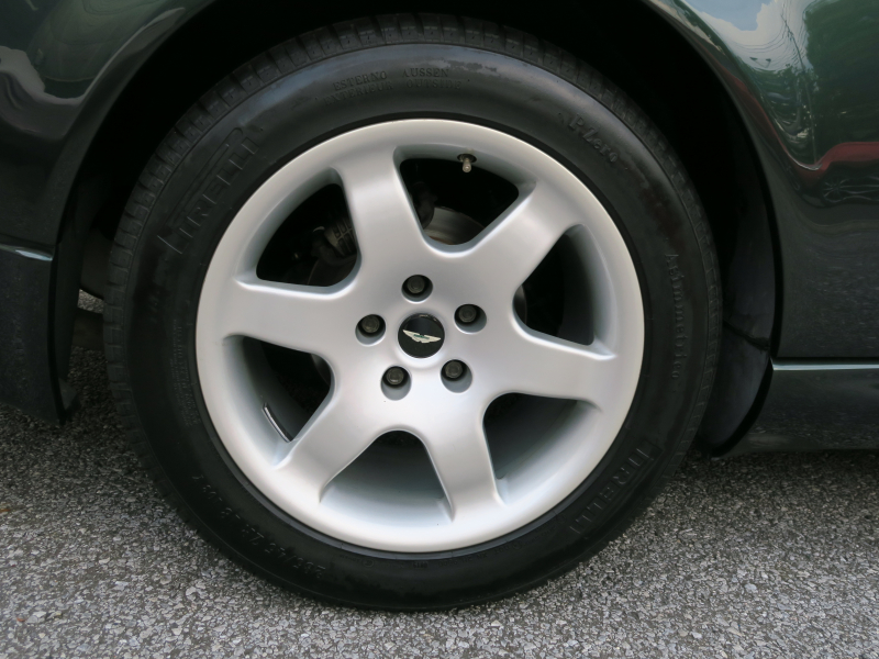 アストンマーティン ヴィラージュ バンテージ　V550　S/C 中古車