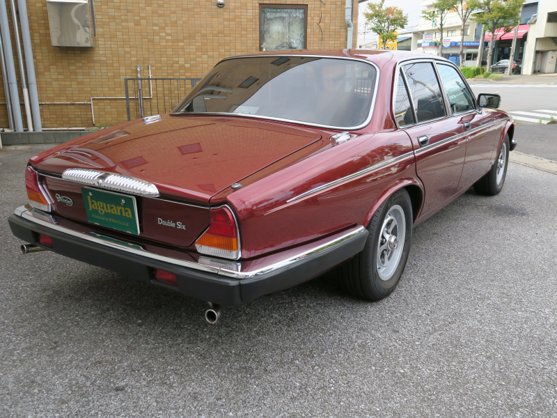 ディムラー Double-6 中古車