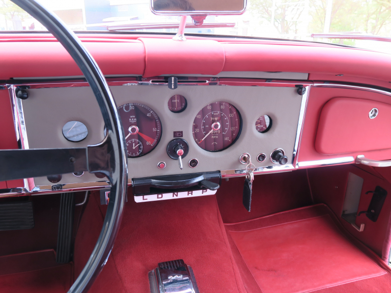 ジャガー XK150 DHC Restored by VICARAGE 中古車