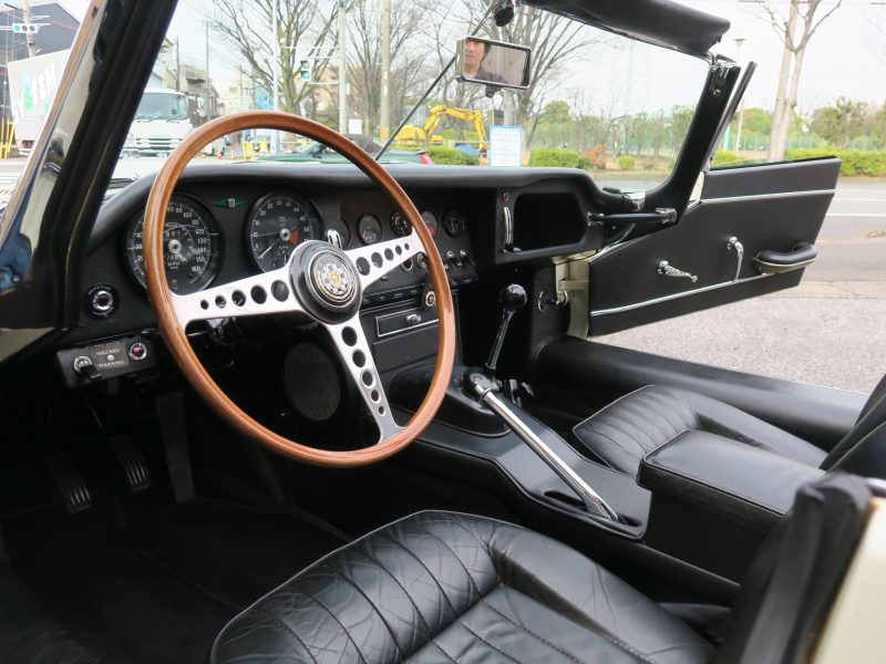 ジャガー Eタイプ Sr.14.2OTS 中古車