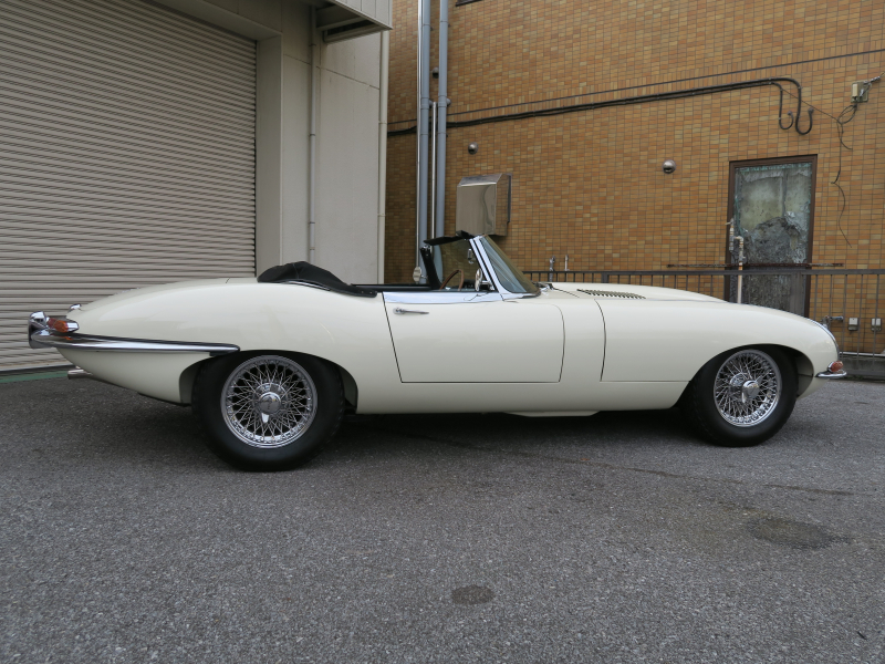 ジャガー Eタイプ Sr.14.2OTS 中古車