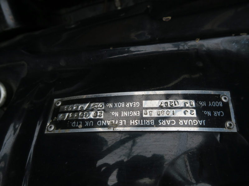 ジャガー&nbsp;XJ-6&nbsp;4.2C&nbsp;中古車