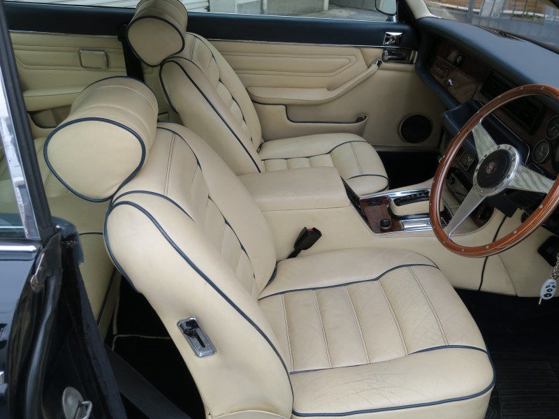 ジャガー&nbsp;XJ-6&nbsp;4.2C&nbsp;中古車