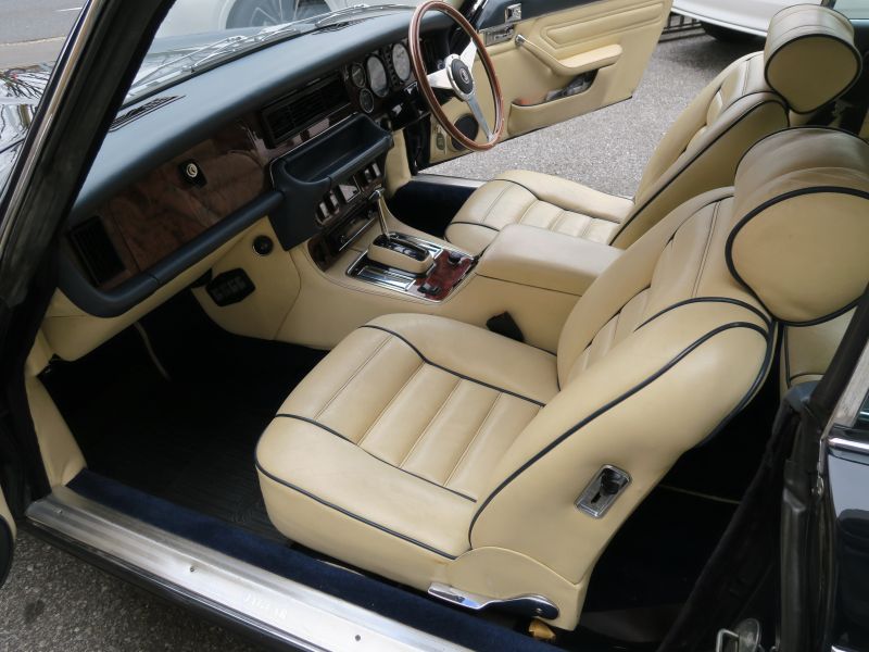 ジャガー&nbsp;XJ-6&nbsp;4.2C&nbsp;中古車