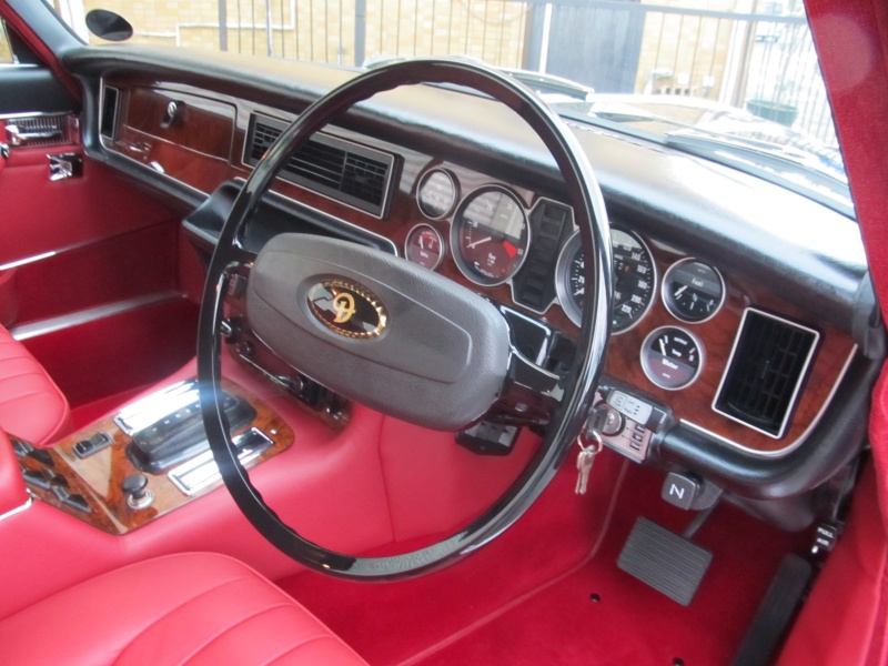 ディムラー&nbsp;ソブリン&nbsp;4.2 Two-door&nbsp;中古車