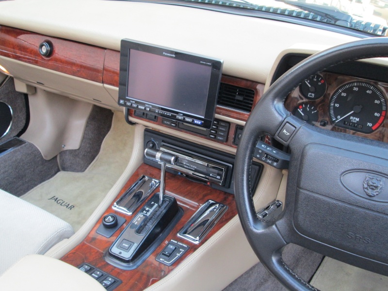ジャガー&nbsp;XJ-S&nbsp;4.0 Convertible&nbsp;中古車