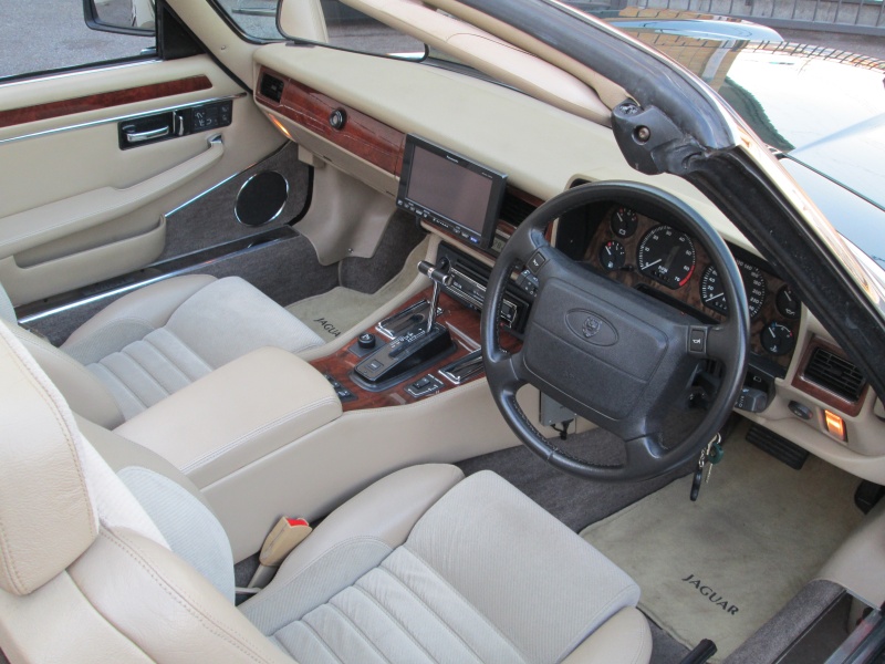 ジャガー&nbsp;XJ-S&nbsp;4.0 Convertible&nbsp;中古車