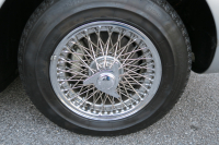 アストンマーティン DB6 中古車