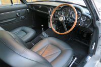 アストンマーティン DB6 中古車