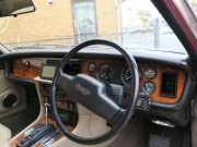 ディムラー Double-6 中古車