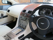 アストンマーティン DB9 中古車