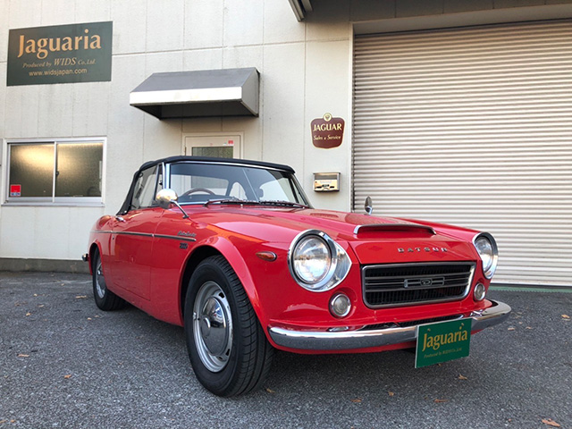 DATSUN SR311(Fairlady2000)